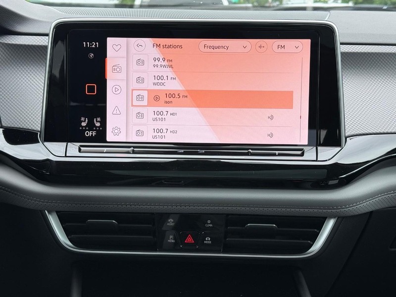 Volkswagen Atlas Vehicle Full-screen Gallery Image 7