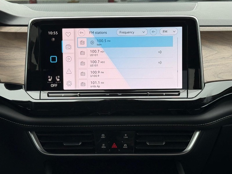 Volkswagen Atlas Vehicle Full-screen Gallery Image 7